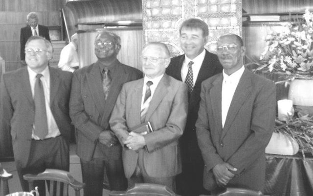 Dii. Dirk van Dyk, Naidoo, Davis Botha, dr. Bobo van Zyl en oudl Norman Sauls